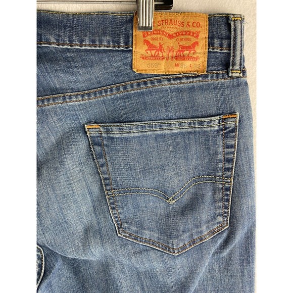 Levi's 559 Jeans Mens 36 x 32 Blue Relaxed Straight Dark Wash Distressed Demin - Picture 15 of 16